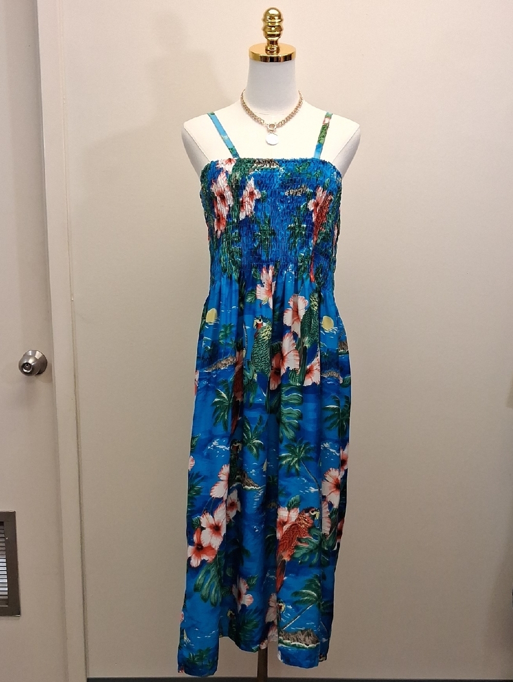 Tropical Floral Smocked Maxi Dress Adjustable Strap Flowy Size Medium